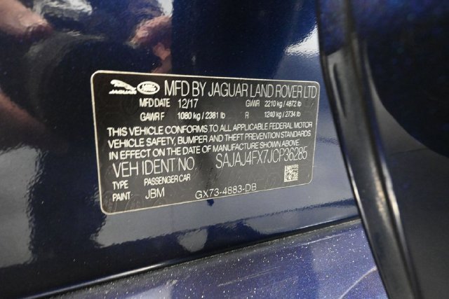 Used 2018 Jaguar XE Premium AWD/4WD image 43