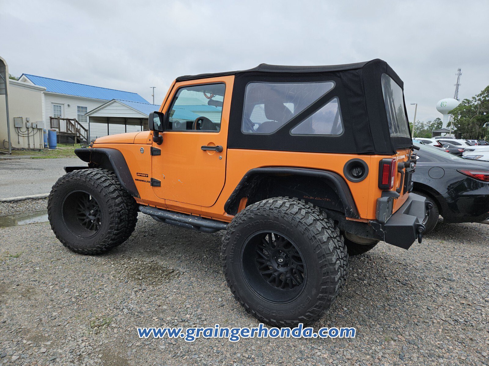 Used 2013 Jeep Wrangler Sport w/ Connectivity Group AWD/4WD image 10