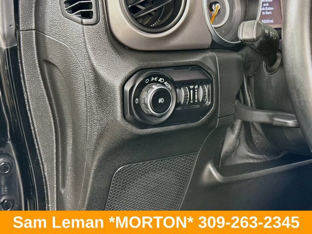 Used 2020 Jeep Wrangler Sport AWD/4WD image 10