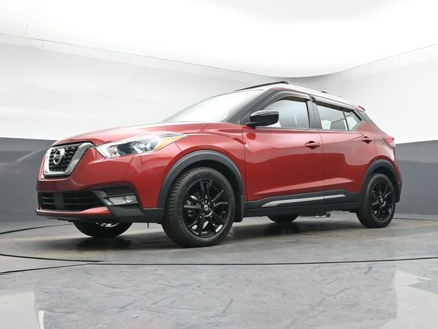 Used 2020 Nissan Kicks SR w/ SR Premium Package image 30