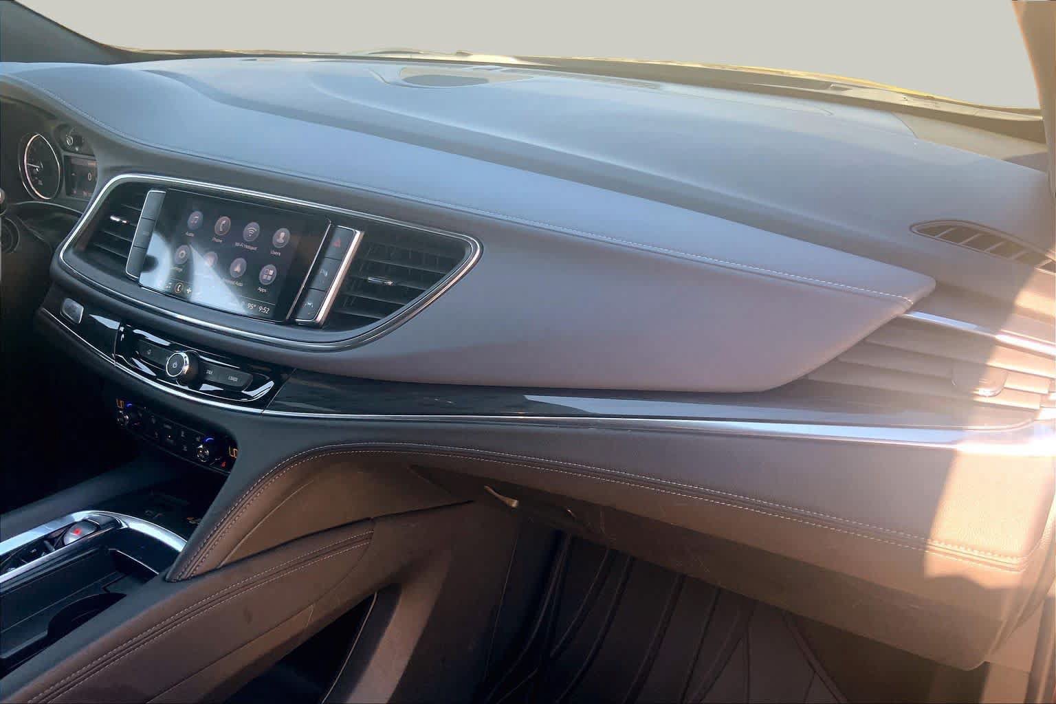 Certified 2023 Buick Enclave Essence AWD/4WD image 17