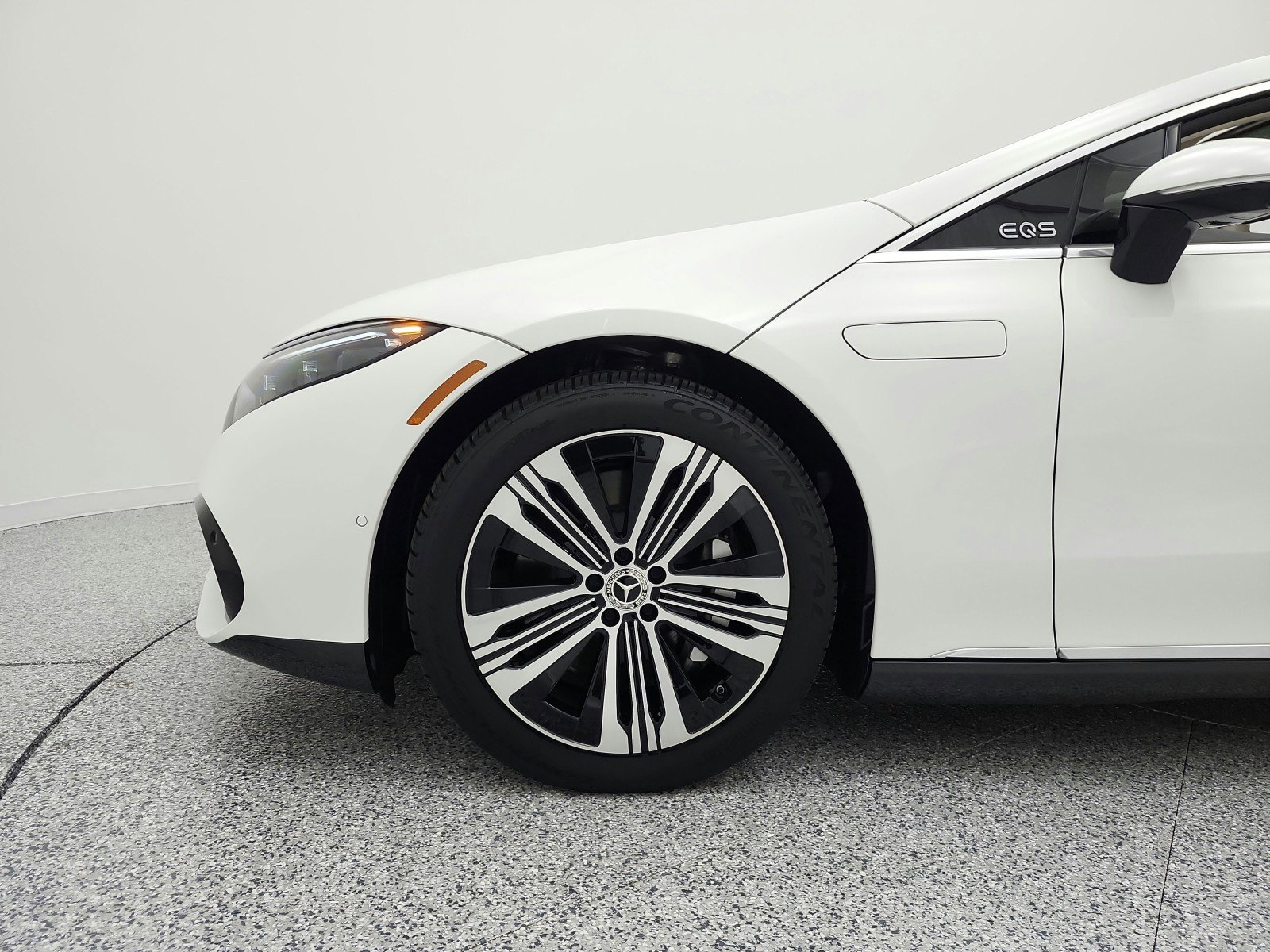 Used 2023 Mercedes-Benz EQS 450+ Sedan image 23