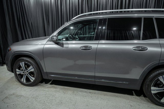 Certified 2023 Mercedes-Benz EQB 350 4MATIC SUV w/ Exclusive Package image 5