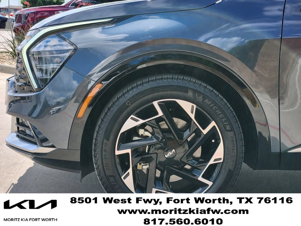 Certified 2025 Kia Sportage SX FWD image 8