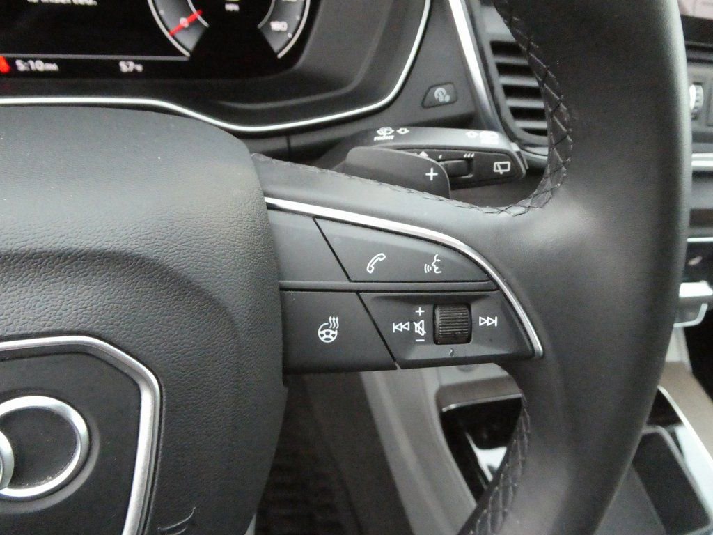 Used 2022 Audi Q5 2.0T Premium Plus image 16