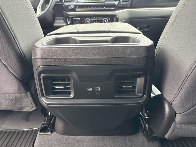 Used 2024 Chevrolet Silverado 1500 LT image 12