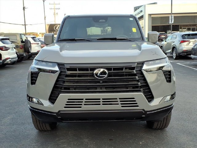 New 2026 Lexus GX 550 w/ Cold Area Package AWD/4WD image 2