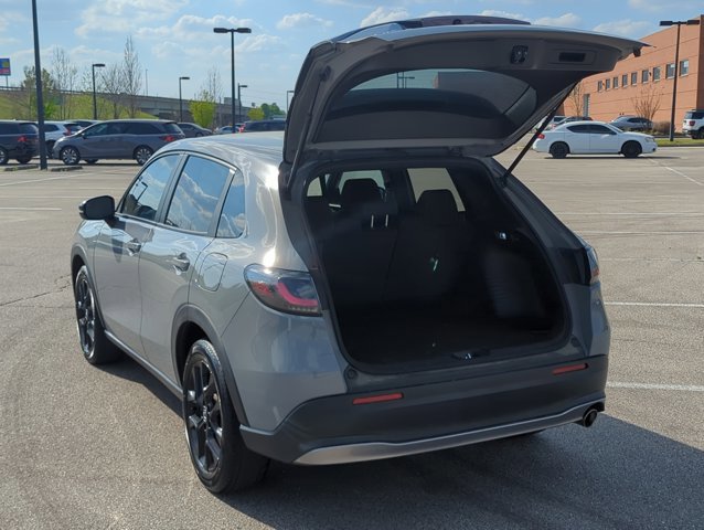 Used 2023 Honda HR-V Sport image 10