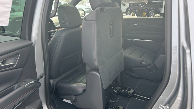 New 2026 Chevrolet Traverse Z71 image 39