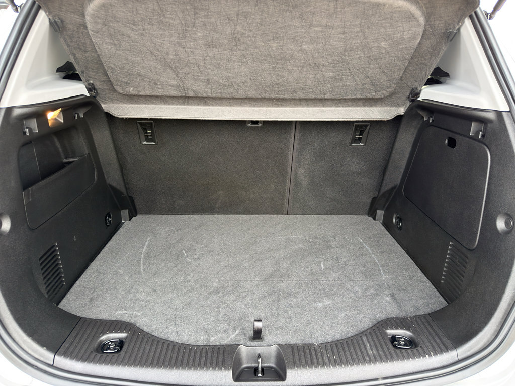 Used 2019 Chevrolet Trax LT w/ LT Convenience Package image 35