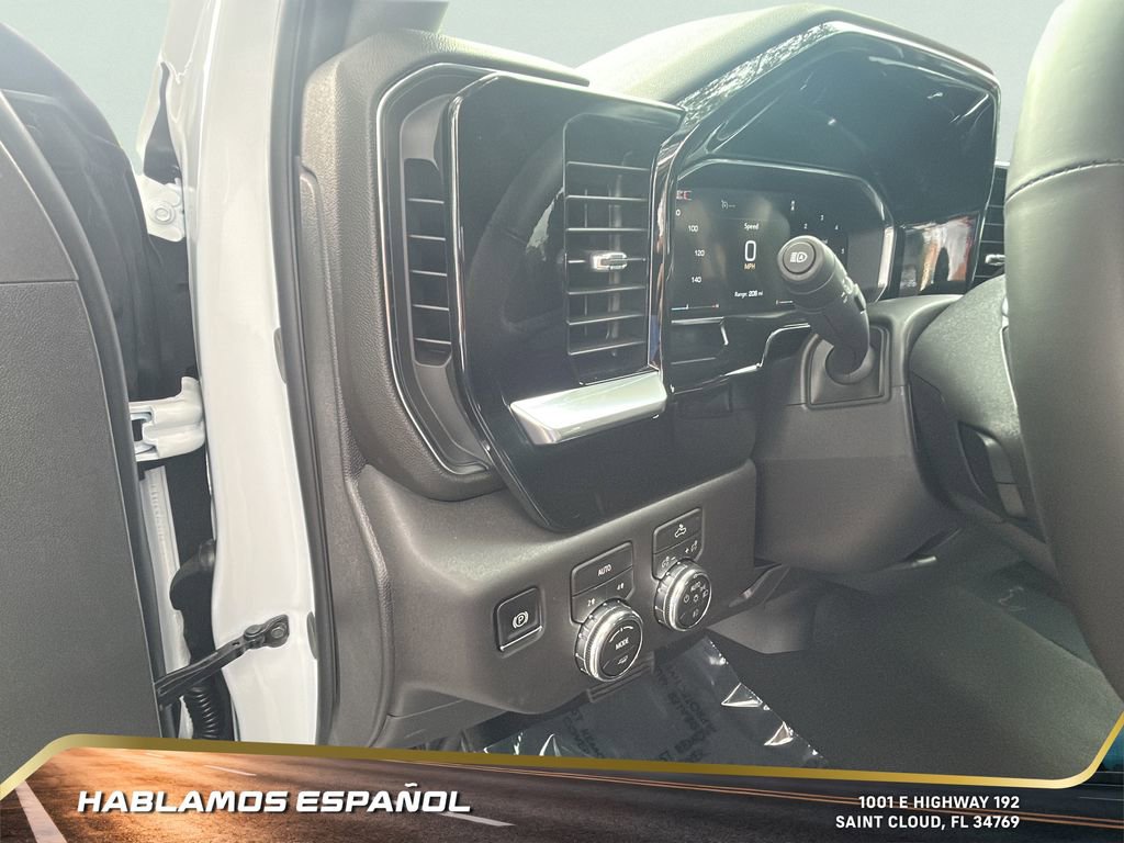 New 2026 GMC Sierra 1500 Elevation image 17