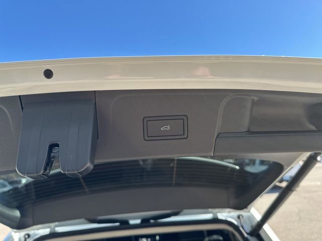 New 2026 Volkswagen Atlas SEL Premium R-Line image 9