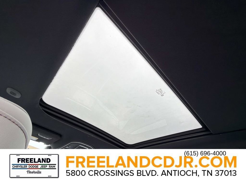 New 2026 Jeep Cherokee Limited image 18