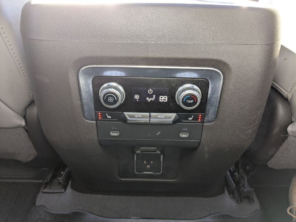 Certified 2022 GMC Yukon XL SLT w/ SLT Premium Package image 29