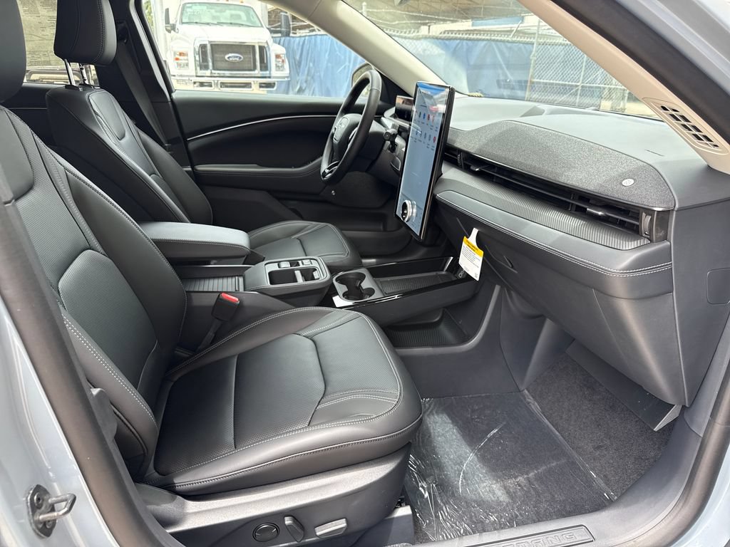 New 2026 Ford Mustang Mach-E Premium w/ Technology Package RWD image 23