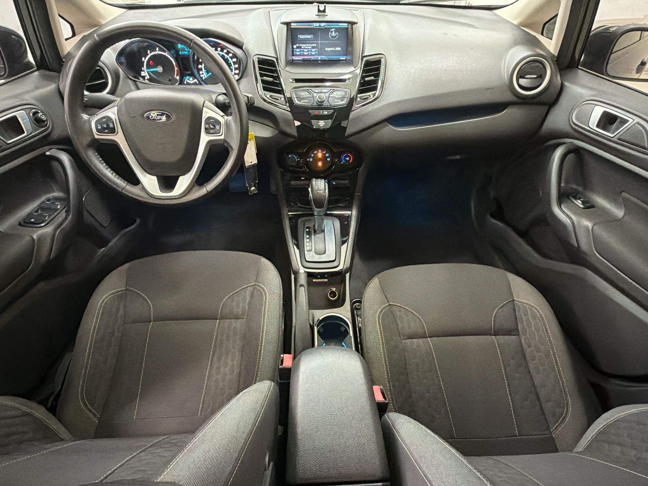 Used 2014 Ford Fiesta SE w/ Equipment Group 201A FWD image 12
