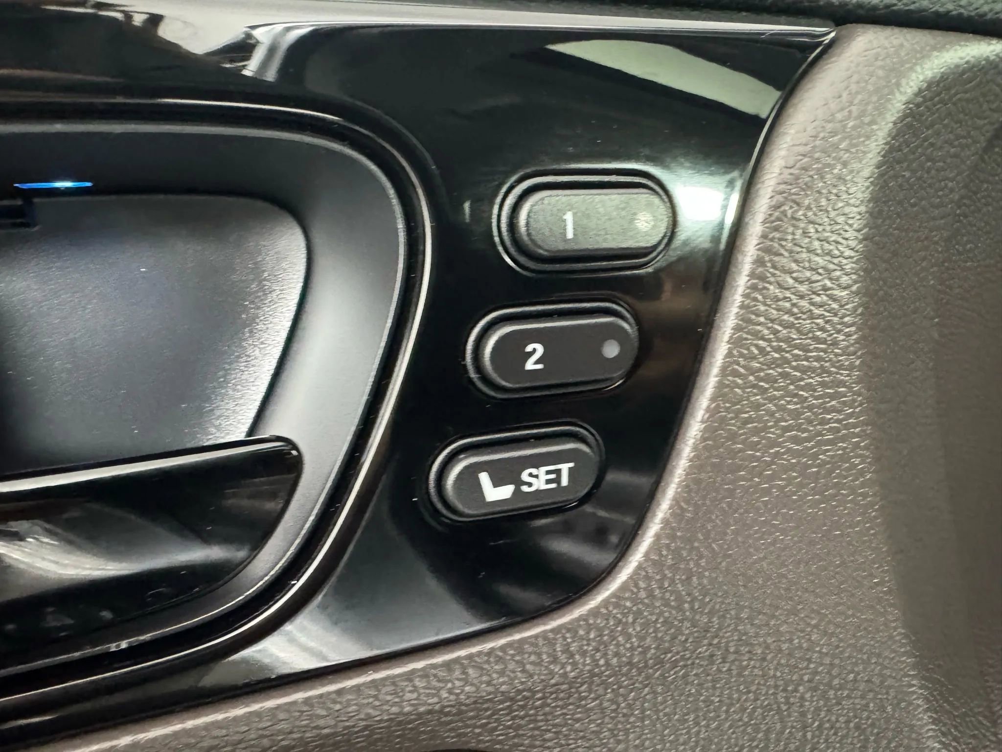 Used 2024 Honda Odyssey Elite image 47