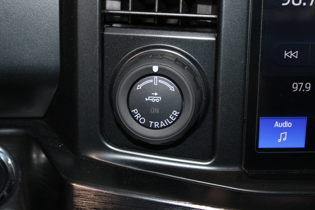 Used 2023 Ford F250 Lariat w/ Lariat Ultimate Package AWD/4WD image 46