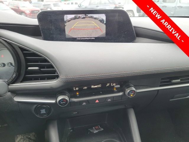 Used 2020 MAZDA MAZDA3 Sedan w/ Select Package image 10