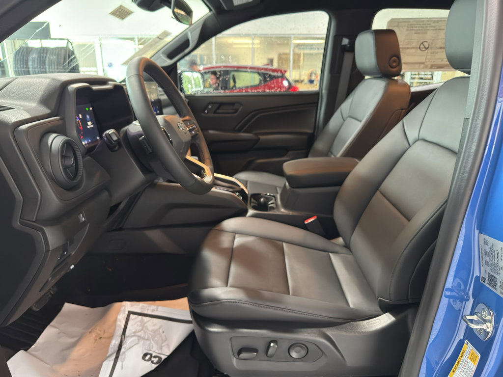 New 2026 Chevrolet Colorado Trail Boss w/ Off-Road Front Bumper Package image 6