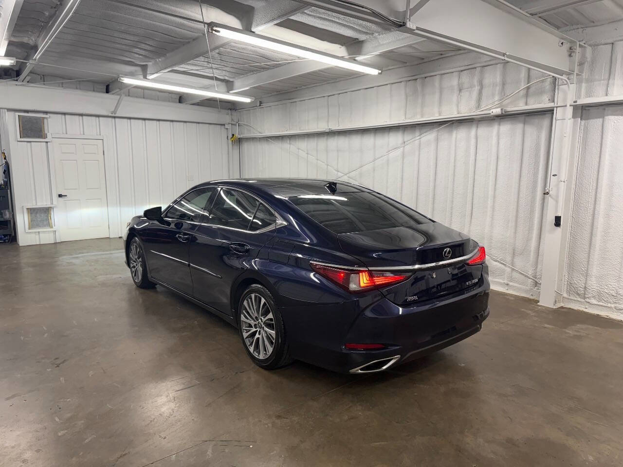 Used 2019 Lexus ES 350 image 13