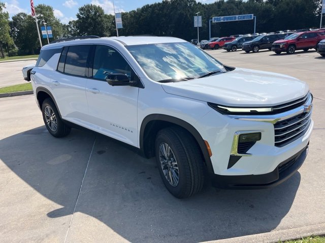 New 2026 Chevrolet Traverse LT w/ Driver Confidence Package image 11