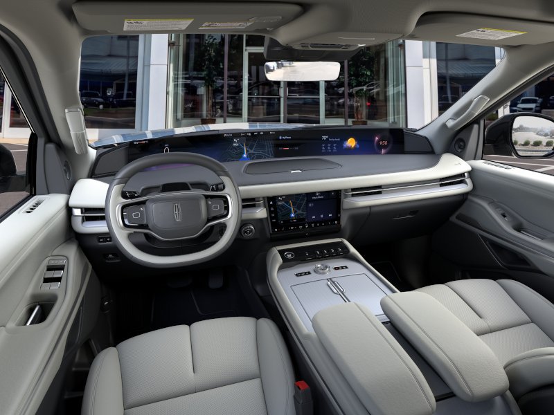 New 2026 Lincoln Navigator Reserve w/ Jet Appearance Package AWD/4WD image 9