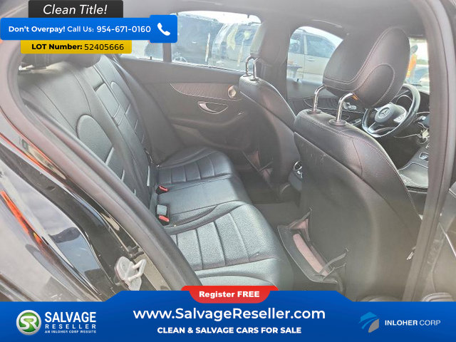Used 2015 Mercedes-Benz C 400 4MATIC w/ Multimedia Package image 13