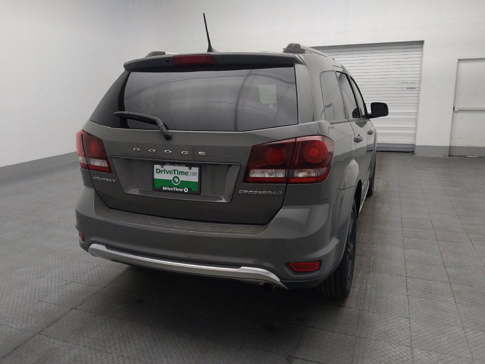 Used 2020 Dodge Journey Crossroad FWD image 7