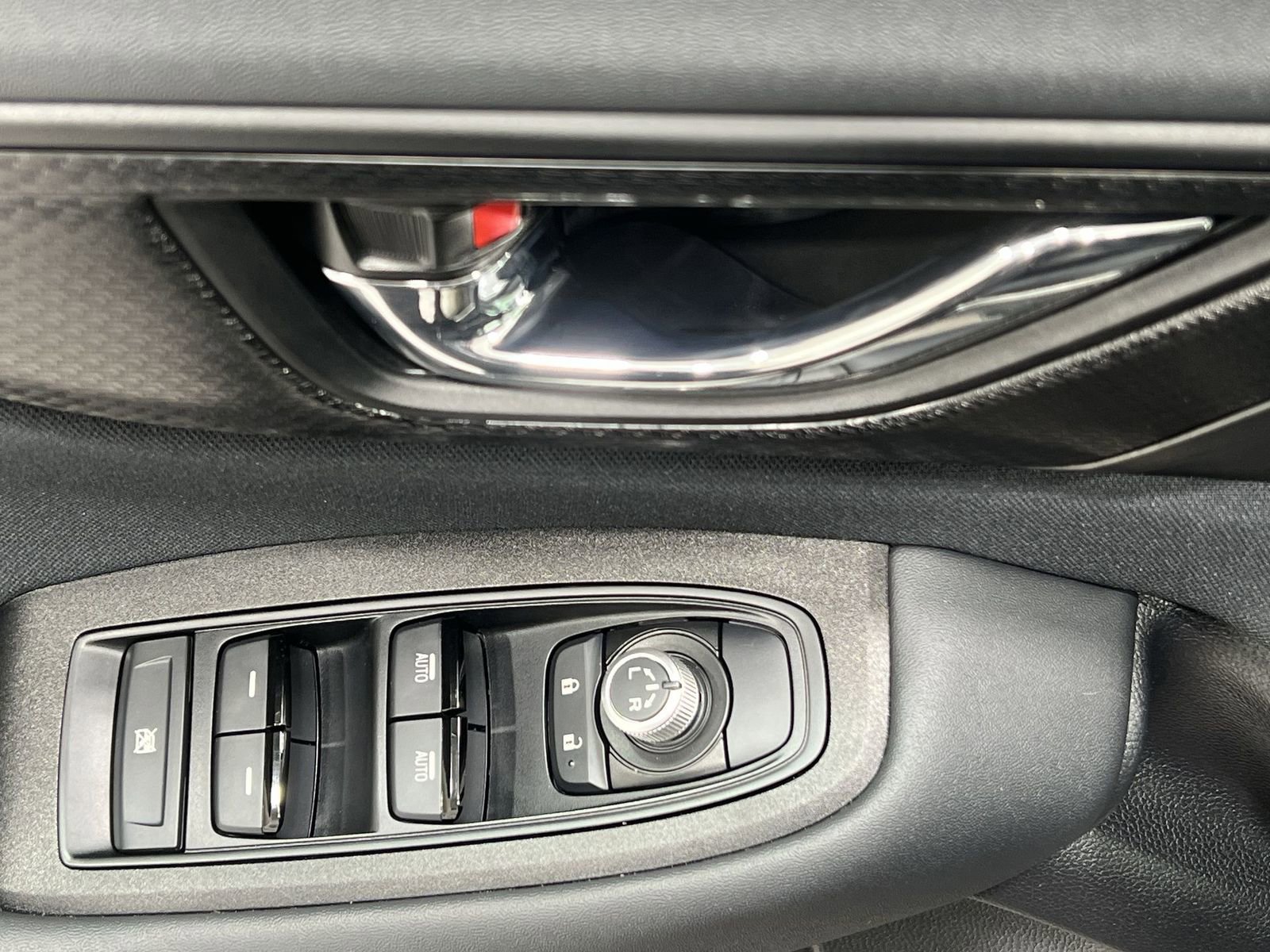 Used 2022 Subaru Outback Premium image 13