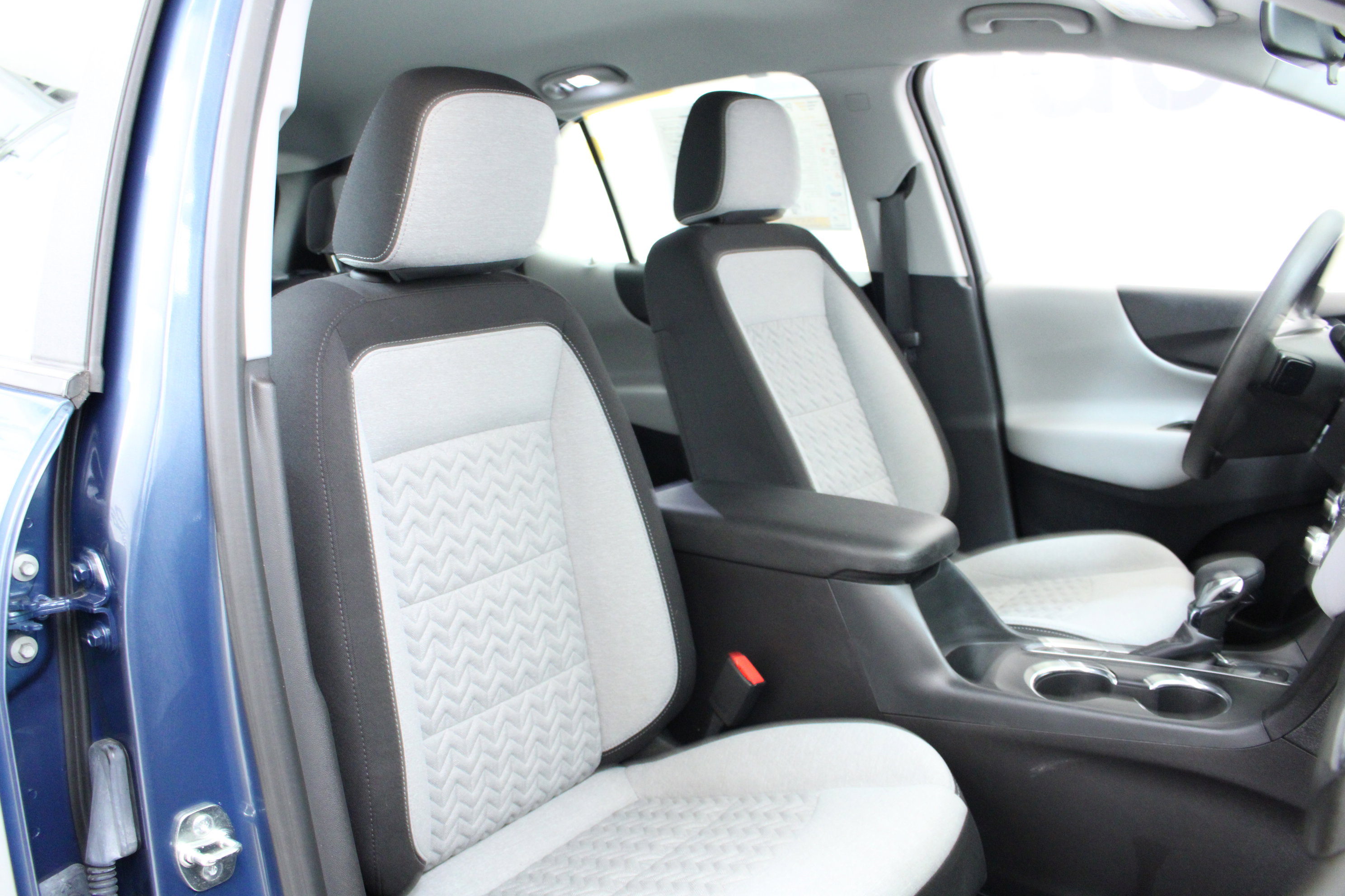 Used 2024 Chevrolet Equinox LS AWD/4WD image 30