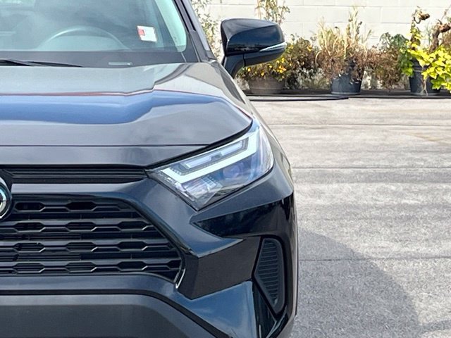 Used 2024 Toyota RAV4 XLE w/ Convenience Package AWD/4WD image 18