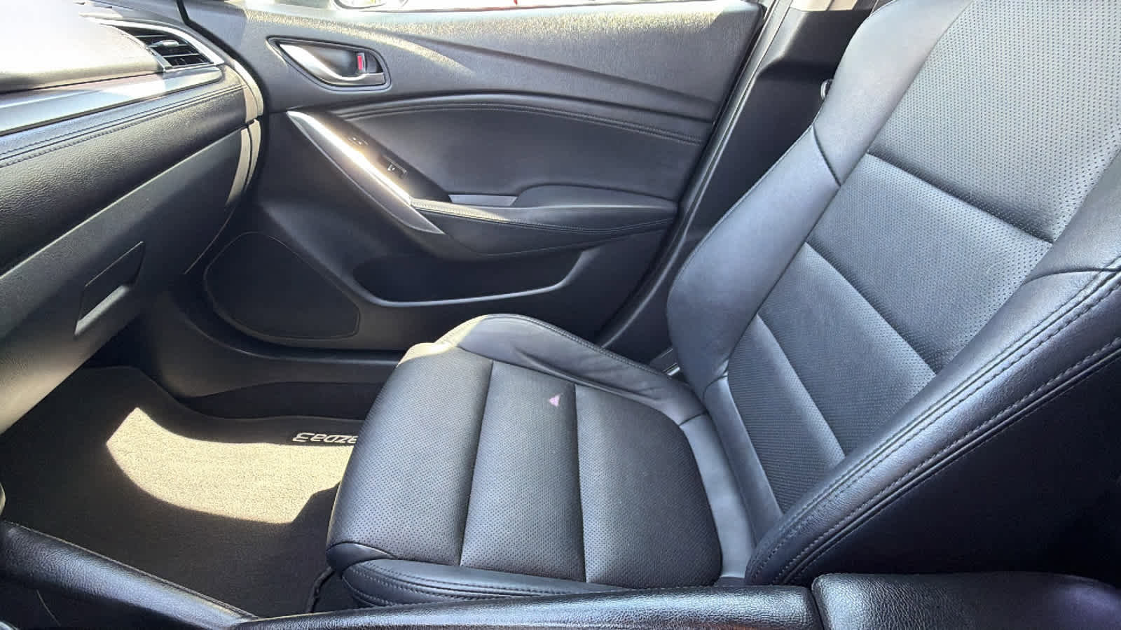 Used 2016 MAZDA MAZDA6 Touring image 12