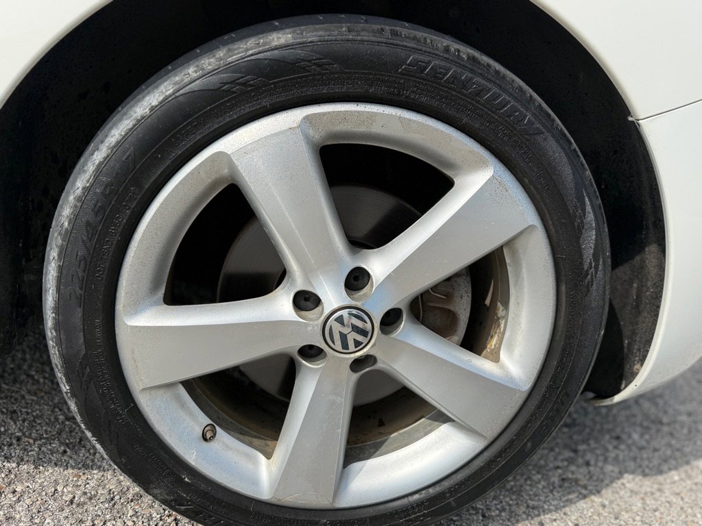 Used 2008 Volkswagen Beetle Triple White Edition image 20
