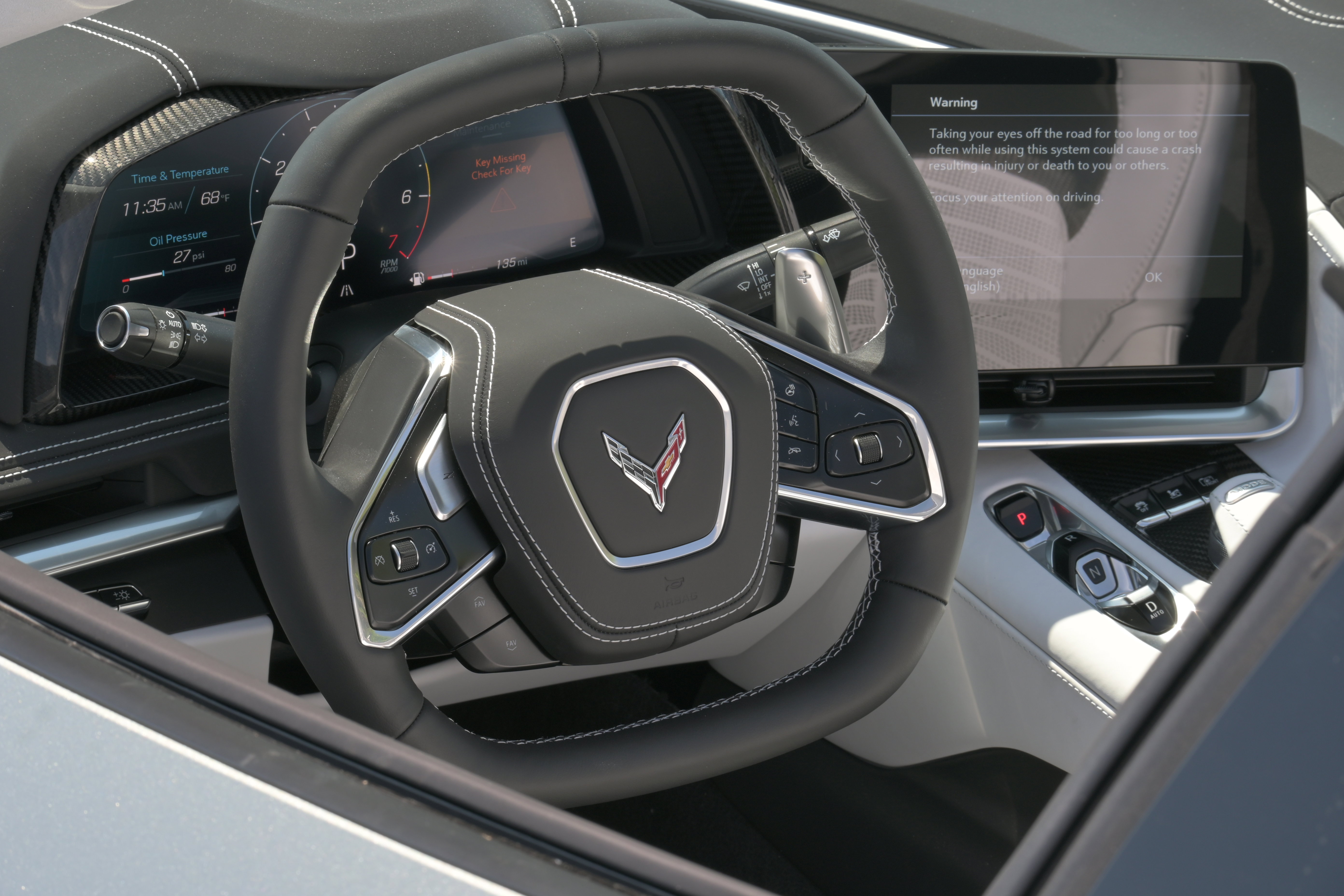 Used 2023 Chevrolet Corvette Stingray Premium Cpe w/ Z51 Performance Package RWD image 18