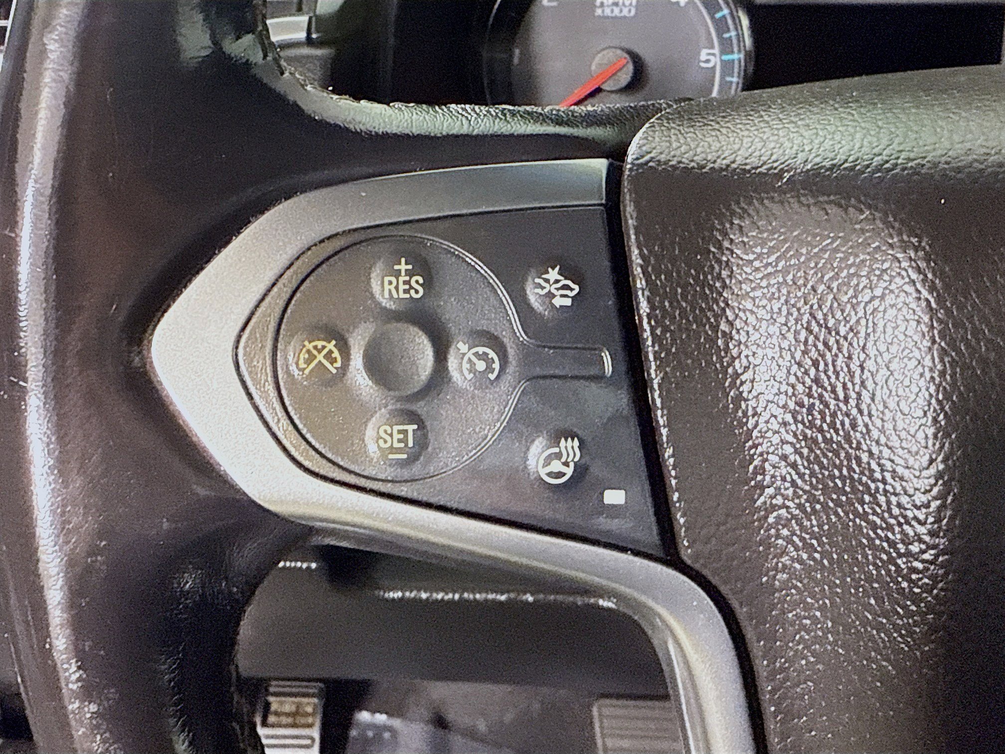 Used 2019 Chevrolet Tahoe LT image 14