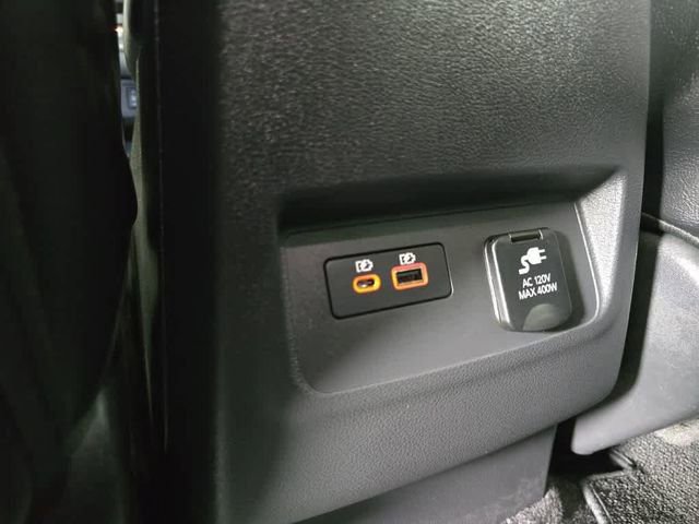 Used 2024 Nissan Frontier SL w/ Technology Package image 15