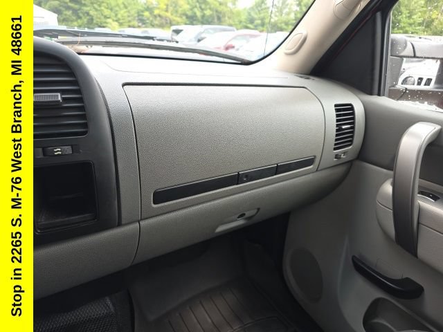 Used 2012 Chevrolet Silverado 2500 W/T w/ Snow Plow Prep Package AWD/4WD image 25
