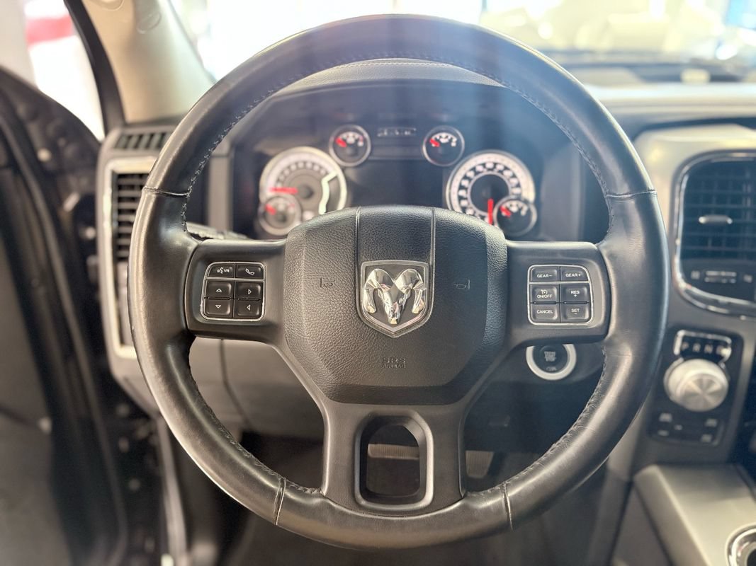 Used 2017 RAM 1500 Sport w/ Black Ram 1500 Sport Group AWD/4WD image 17
