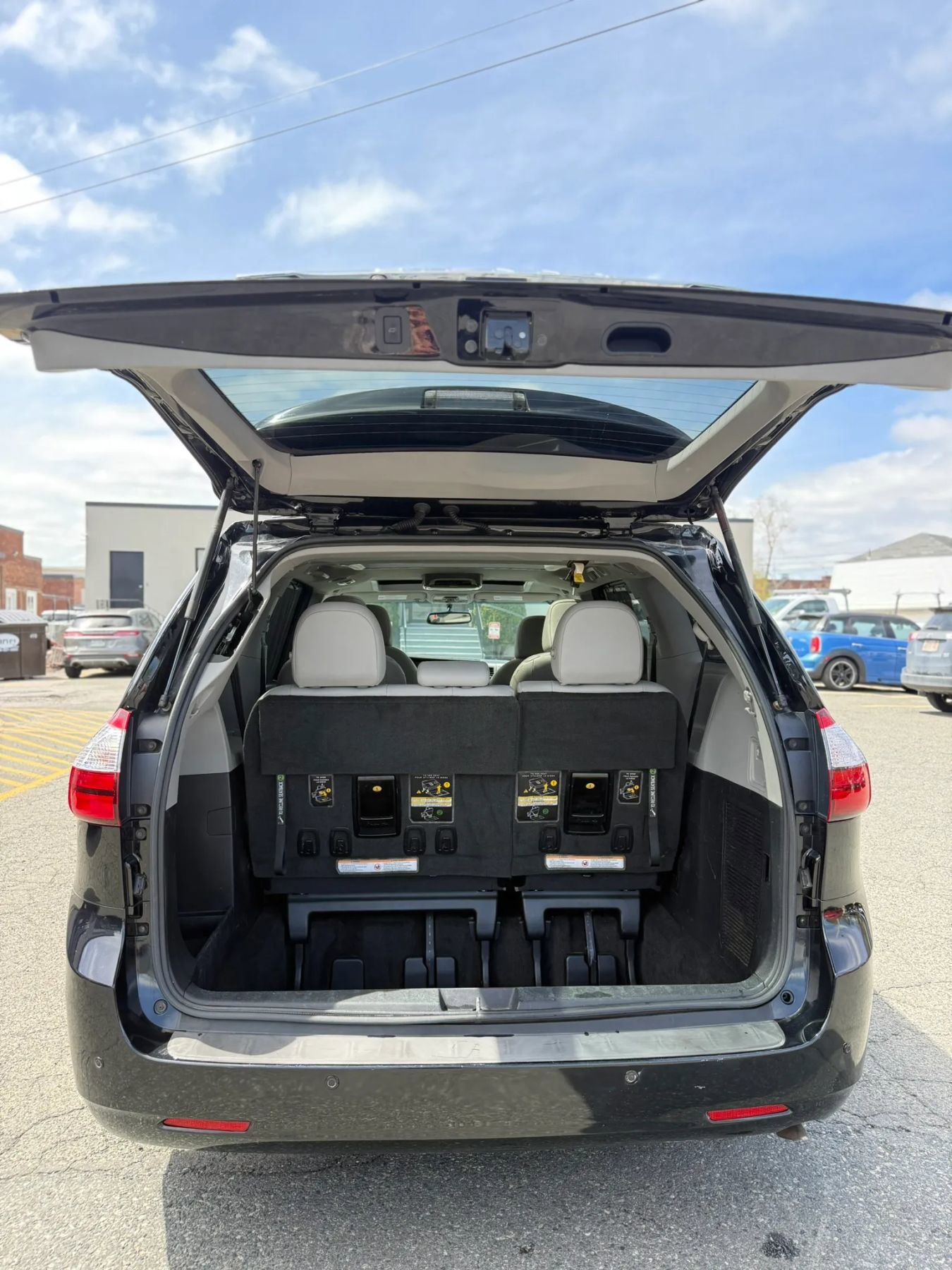 Used 2015 Toyota Sienna Limited AWD/4WD image 29