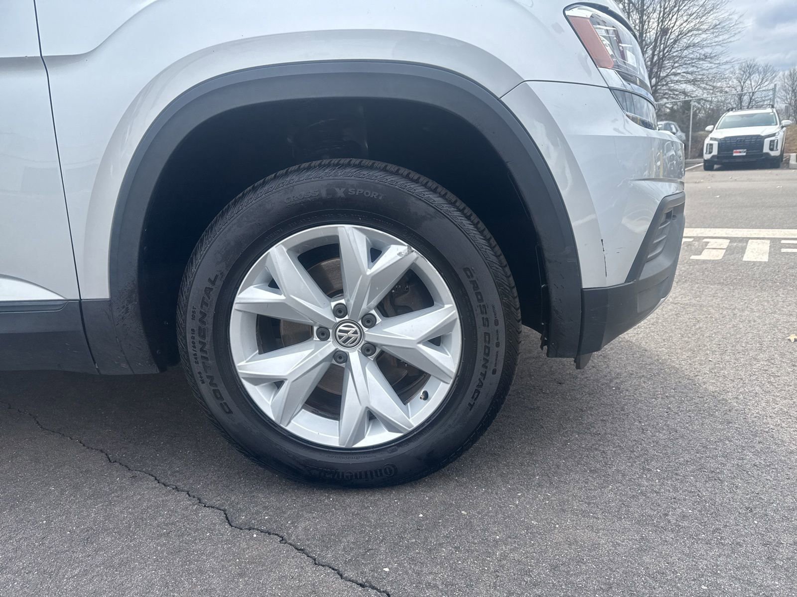 Used 2018 Volkswagen Atlas S image 9