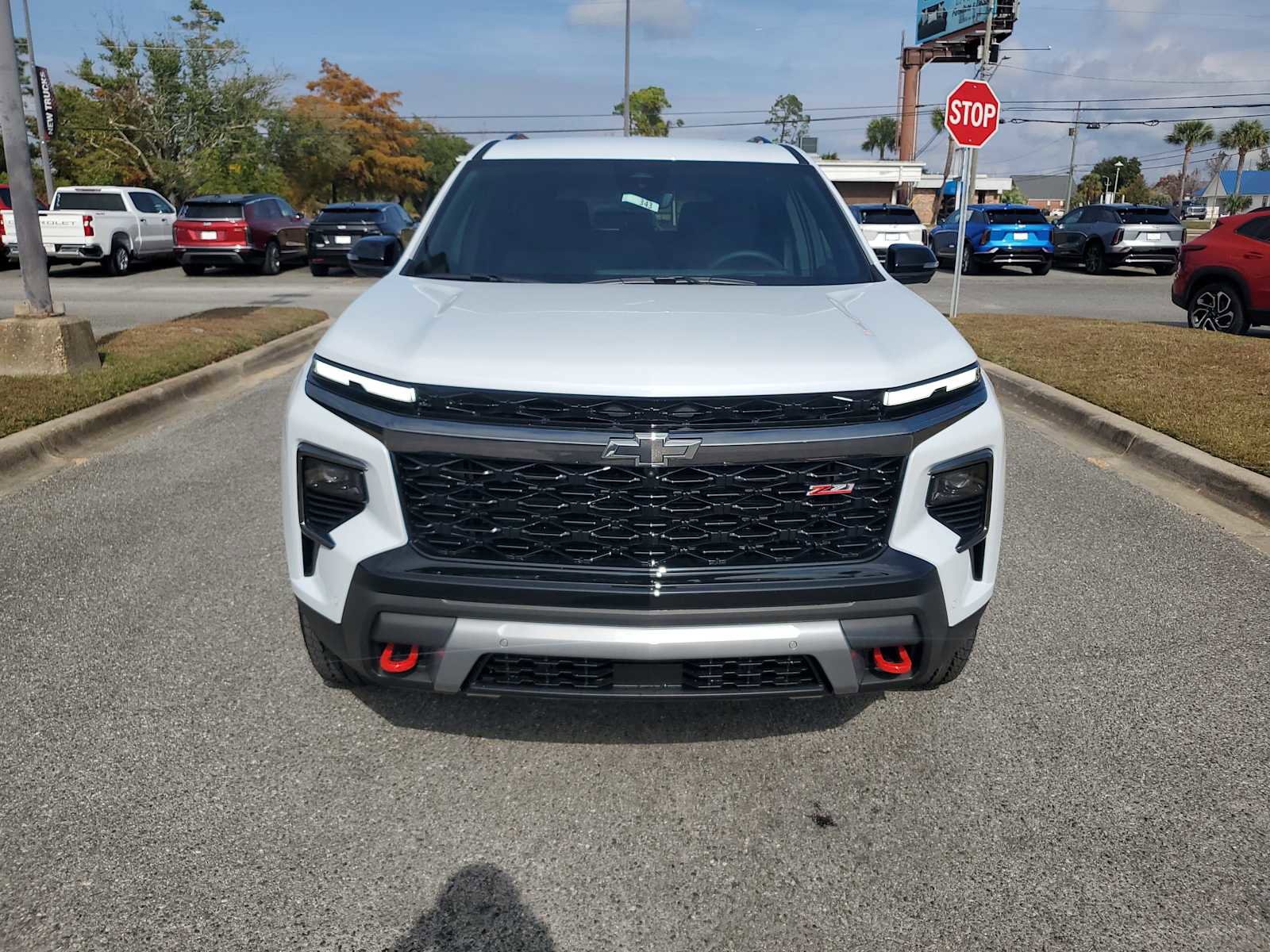 New 2026 Chevrolet Traverse Z71 w/ Enhanced Driving Package image 9