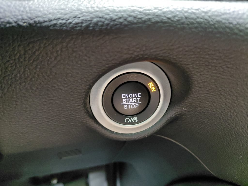 Used 2025 Chrysler Pacifica Limited w/ Uconnect Theater Family Group AWD/4WD image 47