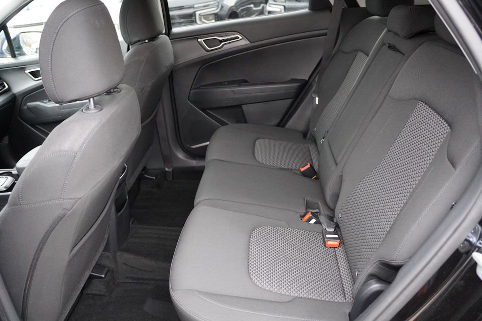 Certified 2023 Kia Sportage LX image 18