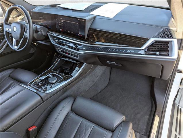 Used 2025 BMW X5 xDrive50e image 22