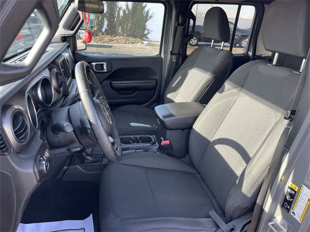 Used 2020 Jeep Gladiator Sport w/ Quick Order Package 24S image 11