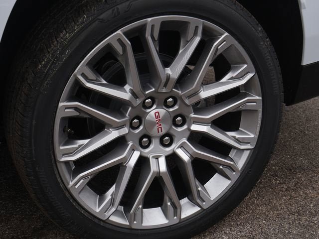 New 2026 GMC Yukon XL Denali w/ Denali Reserve Package AWD/4WD image 37