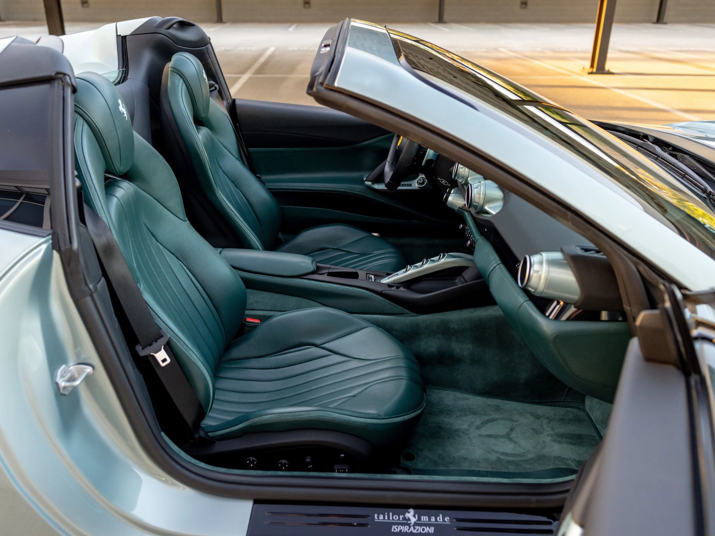 Used 2022 Ferrari 812 GTS RWD image 14