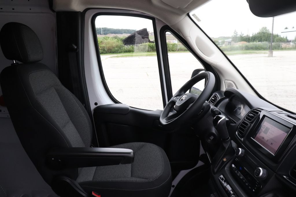 Used 2024 RAM ProMaster 1500 w/ Convenience Group FWD image 11