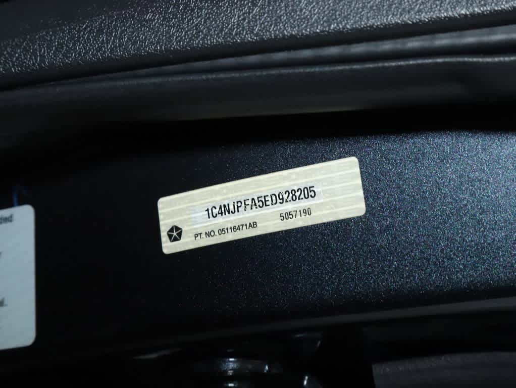 Used 2014 Jeep Patriot High Altitude FWD image 48
